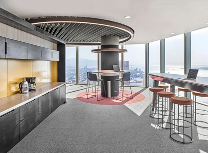 豐富多元品牌文化的辦公室裝修設(shè)計空間是怎樣打造的——Schneider Electric